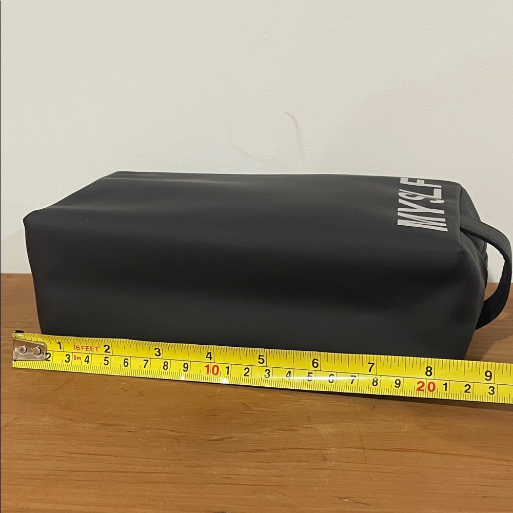 🍉 YSL MYSLF ABSOLUTE Black Toiletry Bag with Silver MYSLF Logo - Picture 10 of 16